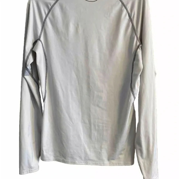 Under Armour Seam Long Sleeve Size Large White/or Very Light Gray W/Gray Stitch - Picture 3 of 7